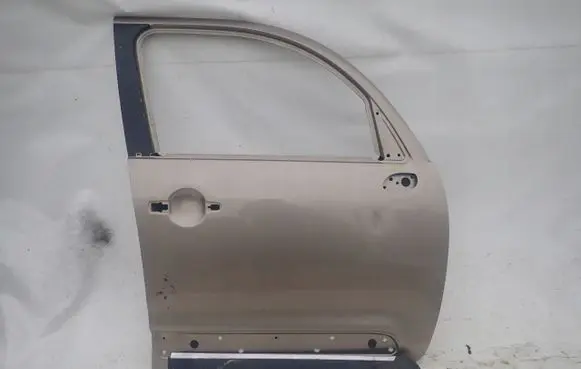 Citroen C3 Picasso Front door