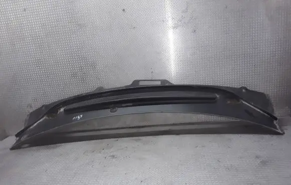 Volvo S80 Wiper trim