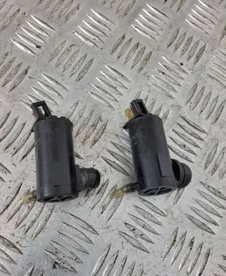 Suzuki Jimny Windscreen/windshield washer pump