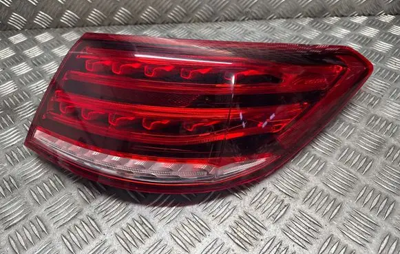 Mercedes-Benz E A207 Rear/tail lights A2079063400 24866 614402
