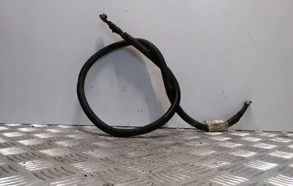 Mercedes-Benz Vito Viano W639 Positive cable (battery) A6395408810