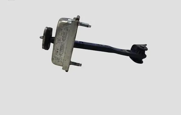 Ford Focus Front door check strap stopper