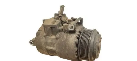 Mercedes-Benz C AMG W204 Air conditioning (A/C) compressor (pump) A0022303211 4471909691