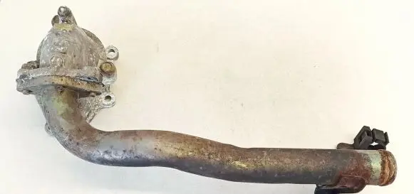 Nissan Almera N16 Engine coolant pipe/hose 038115