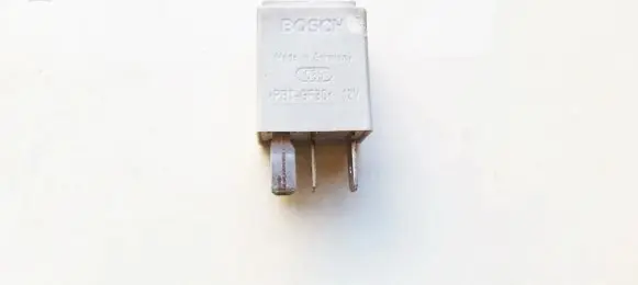 Volkswagen Touran I Other relay 1k0951253 0332011100