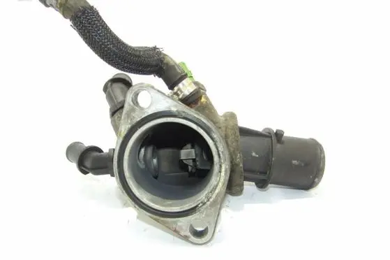 Suzuki SX4 Thermostat housing 55203388
