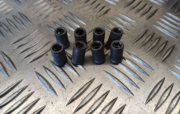 Citroen C4 Grand Picasso Fuel Injector clamp holder 