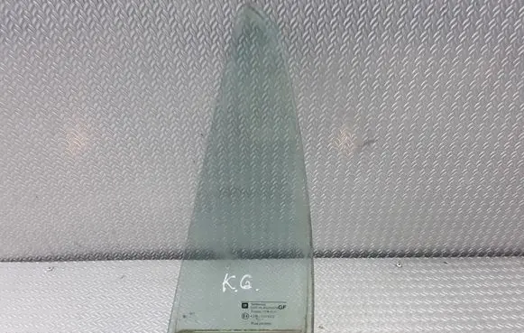 Rear vent window glass
