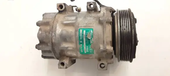 Volvo V50 Air conditioning (A/C) compressor (pump) 2446211425