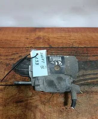 Suzuki Swift I Starter motor 3110086G0 M002T467817E