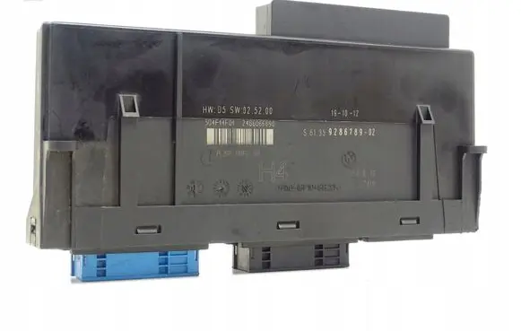 BMW 3 E90 E91 Comfort/convenience module 928678917423981281