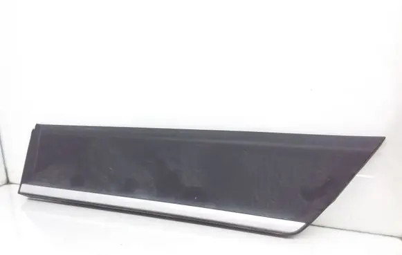 Volvo XC70 Rear door trim (molding) 31283102