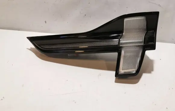 Ford Mustang Mach-E Tailgate rear/tail lights LJ8B13A602AE