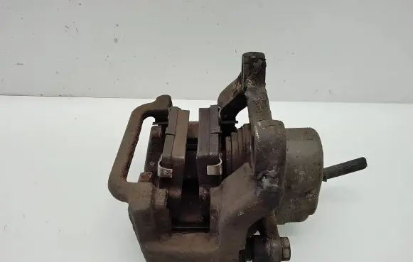 Chrysler 300 - 300C Rear brake caliper 242C K242051C