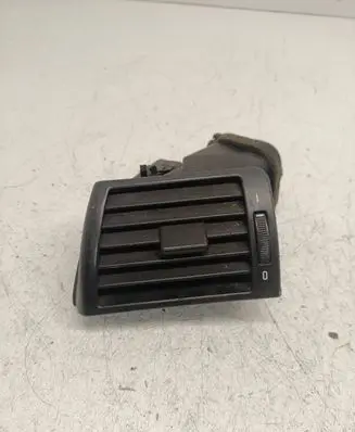BMW 3 E46 Dash center air vent grill 8361897