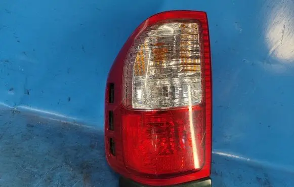 Isuzu Rodeo Boot/trunk interior light 22016147