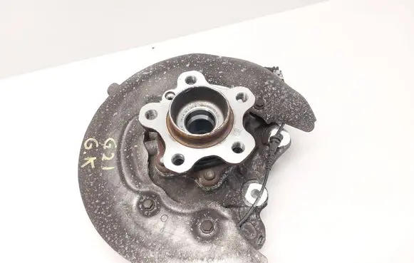 BMW 3 G20 G21 Rear wheel hub 6898481