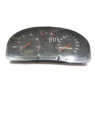 Volkswagen PASSAT B5 Speedometer (instrument cluster) 3B1919880G 110008920020