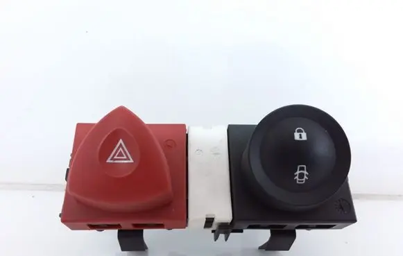 Renault Megane II Hazard light switch 8200095493 8200109723
