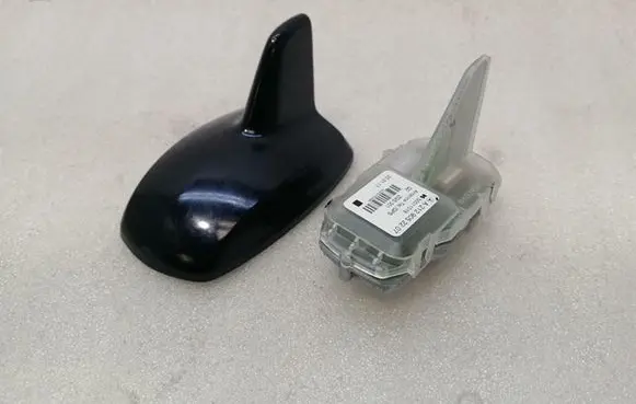Mercedes-Benz S W222 Aerial GPS antenna A2129052207
