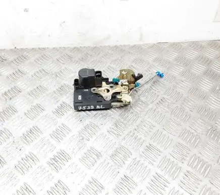 Chevrolet Lacetti Rear door lock 5A03