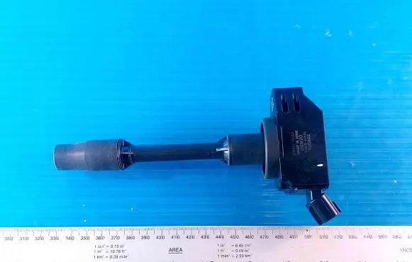 Toyota Sienna XL40 IV High voltage ignition coil 90919A2010 02F26