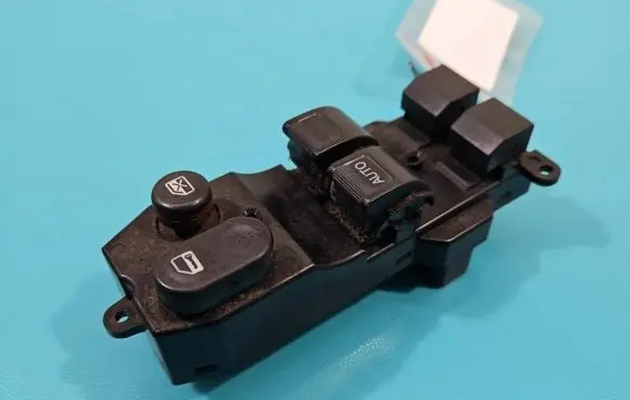 Honda Jazz Electric window control switch 35750-SAA-G010 IMPRK1380494