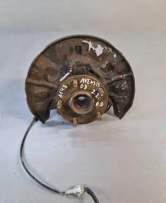 Toyota Avensis T250 Front wheel hub