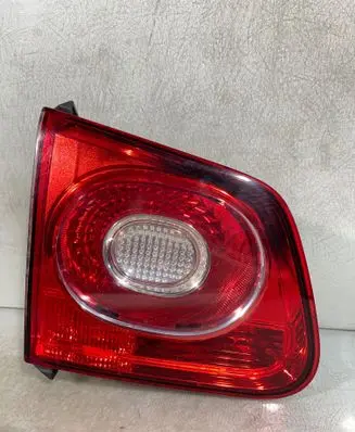 Volkswagen Tiguan Tailgate rear/tail lights 5n0945093c