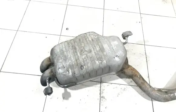 Audi A4 S4 B6 8E 8H Rear muffler/silencer tail pipe 8E0253611