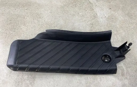 Audi A4 S4 B7 8E 8H Foot rest pad/dead pedal 8E1864777