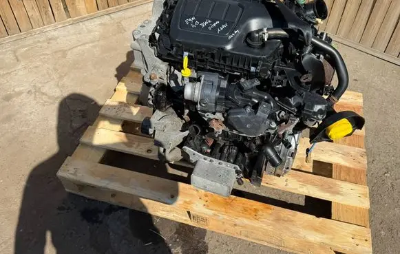 Renault Trafic III (X82) Engine R9M413
