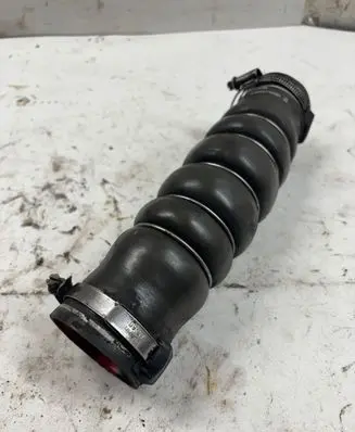 Peugeot 508 Intercooler hose/pipe 9803399880