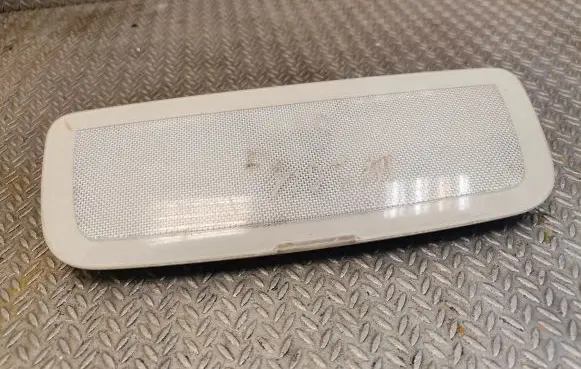Mercedes-Benz C W204 Front seat light 2048204801