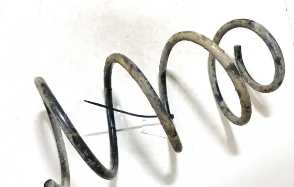 Alfa Romeo 147 Rear coil spring