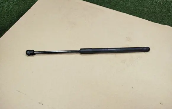 Hyundai i10 Tailgate/trunk strut/damper 81780B9010