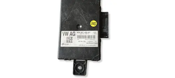 Audi A6 C7 Gateway control module 4G0907468AC
