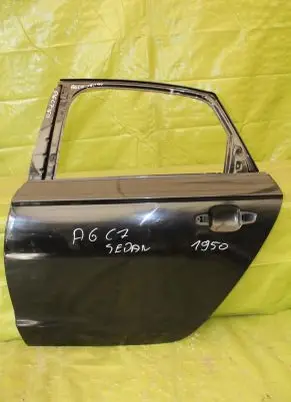 Audi A6 C7 Front door 000259