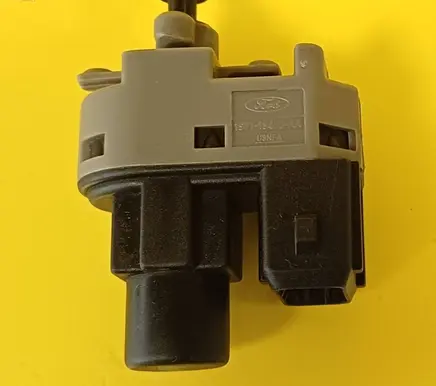 Ford Cougar Brake pedal sensor switch 1S7T13480AA
