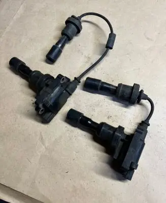Mitsubishi Lancer High voltage ignition coil FL0162 3y25