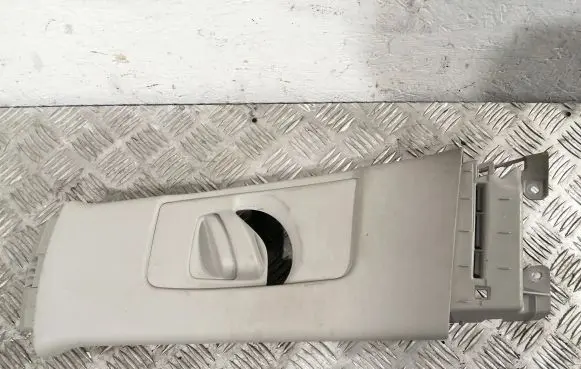 Toyota Auris 150 (B) pillar trim (top) 6241002070B2 6241002070