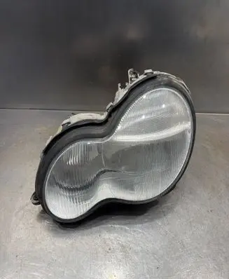 Mercedes-Benz C W203 Headlight/headlamp A2038200161 0301166201