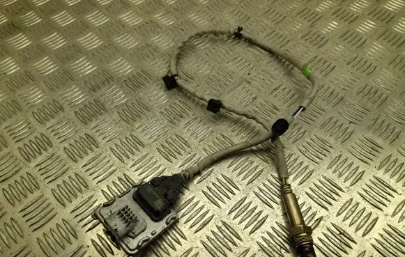 Nissan Primastar Lambda probe sensor 227900040R