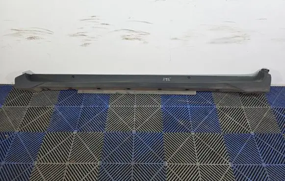 Toyota C-HR I Sill 75852F4010