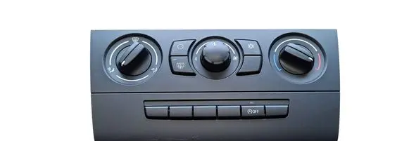 BMW 1 E81 E87 Climate control unit 9190922 6119190922