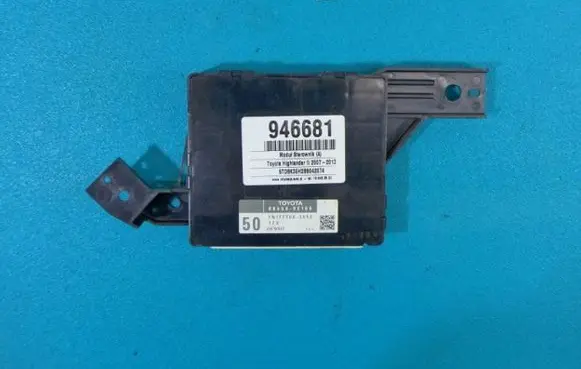 Toyota Highlander XU40 Central body control module 88650-0E150 IMPRK946681