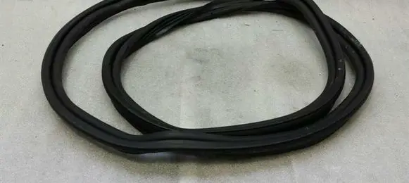 Mercedes-Benz E W238 Trunk rubber seal (body) A2387504800