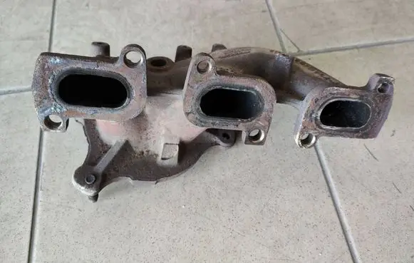 Mazda CX-9 Exhaust manifold RF-7T4E-9431-HA