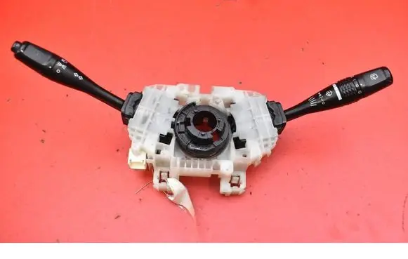 Mitsubishi Outlander Other switches/knobs/shifts 17D885
