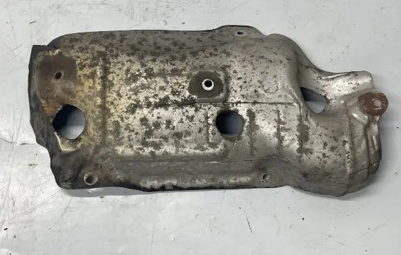Opel Insignia A Exhaust heat shield
